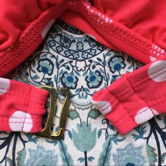 Mossimo bright pink polka dot twist strapless bandeau bikini top size medium - Picture 3 of 6